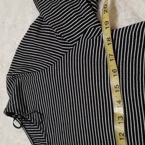 Pleione Top - Picture 5 of 5